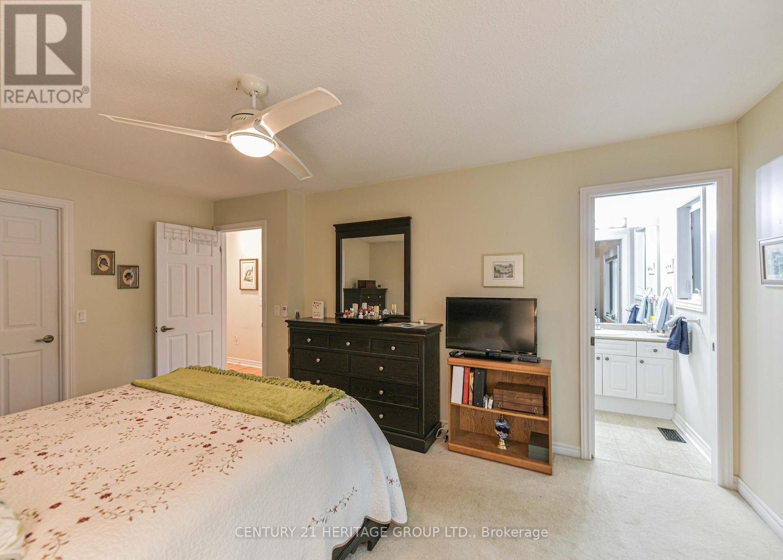 130 Hedgewood Lane, Gravenhurst, Ontario  P1P 1Z4 - Photo 46 - X12343790