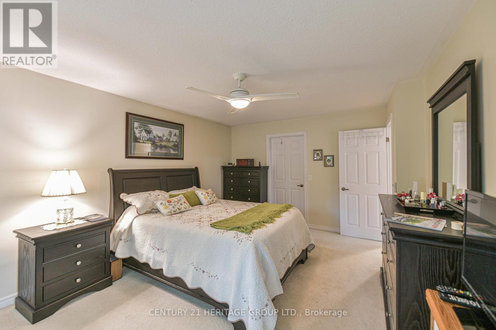 130 Hedgewood Lane, Gravenhurst, Ontario  P1P 1Z4 - Photo 45 - X12343790