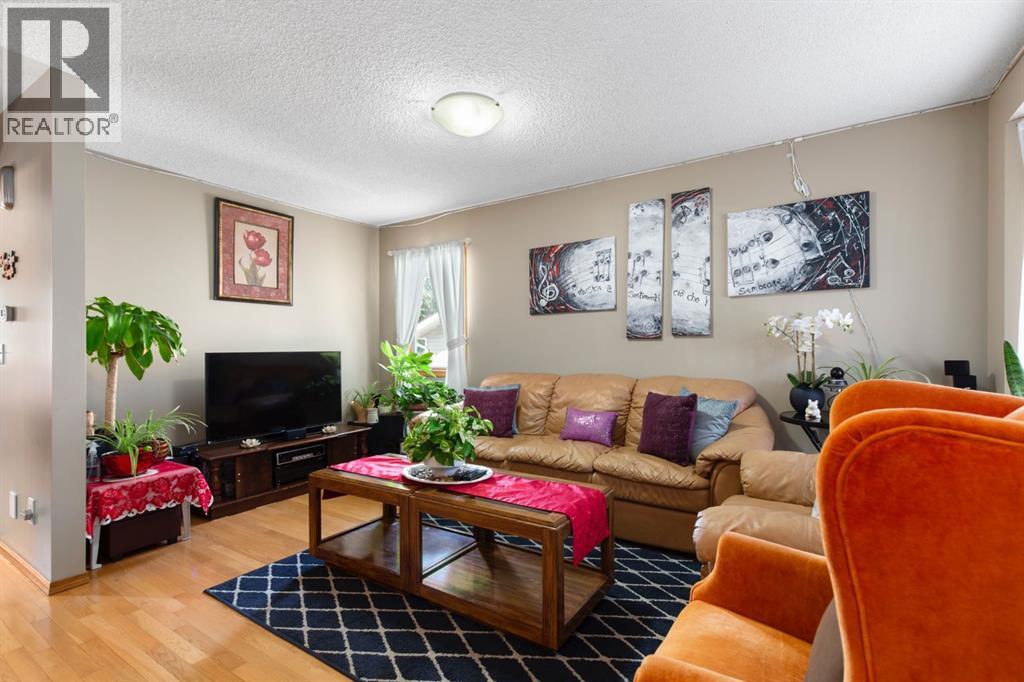 Property at 3 Sheep River Crescent image 4