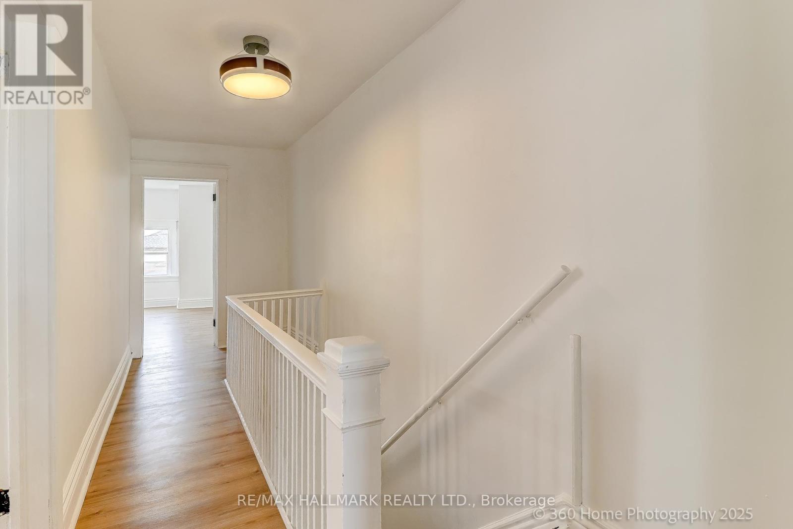 18 Conway Avenue, Toronto, Ontario  M6E 1H2 - Photo 15 - C12355752