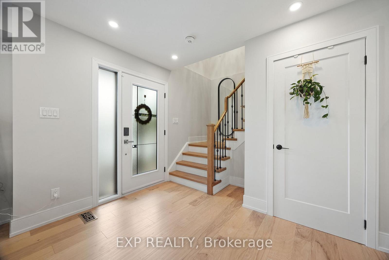 Property at 12333 NINTH LINE image 3