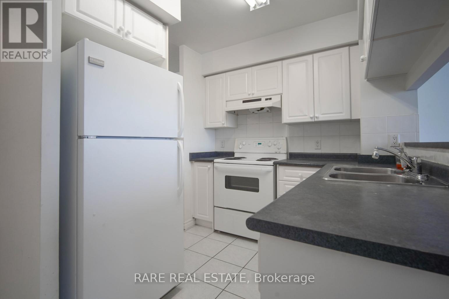 807 - 9015 Leslie Street, Richmond Hill, Ontario  L4B 4J8 - Photo 8 - N12355780