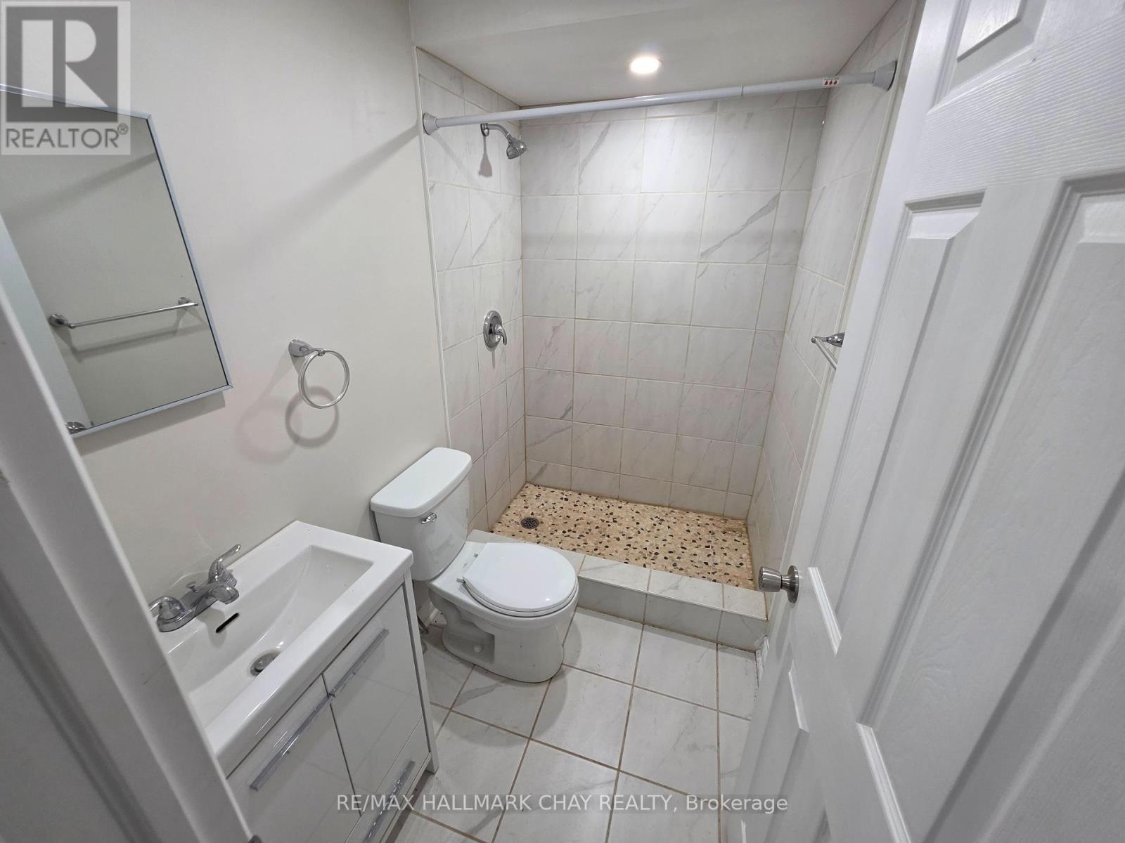 Lower - 451 Leacock Drive, Barrie, Ontario  L4N 4X6 - Photo 12 - S12355771