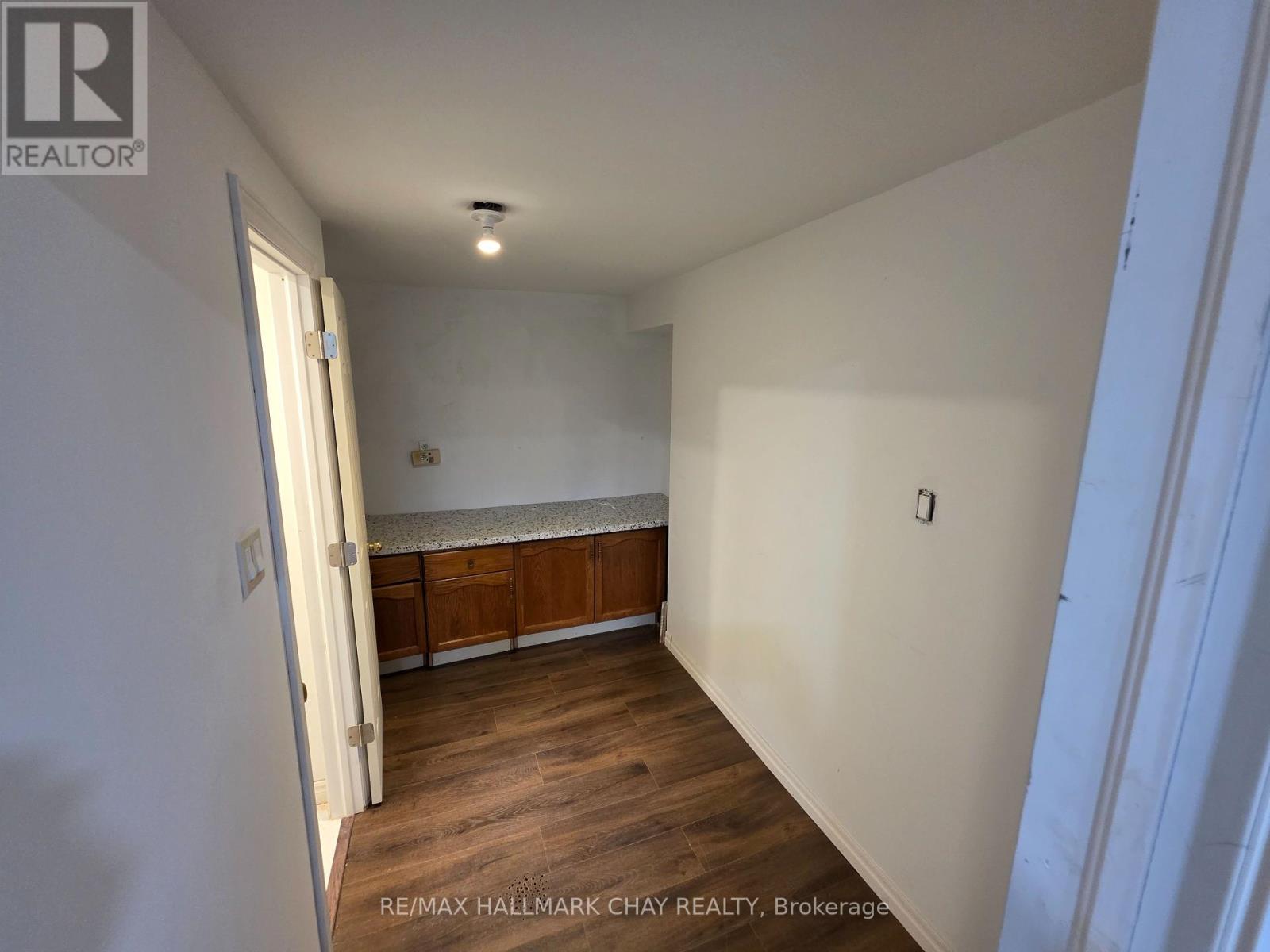 Lower - 451 Leacock Drive, Barrie, Ontario  L4N 4X6 - Photo 4 - S12355771