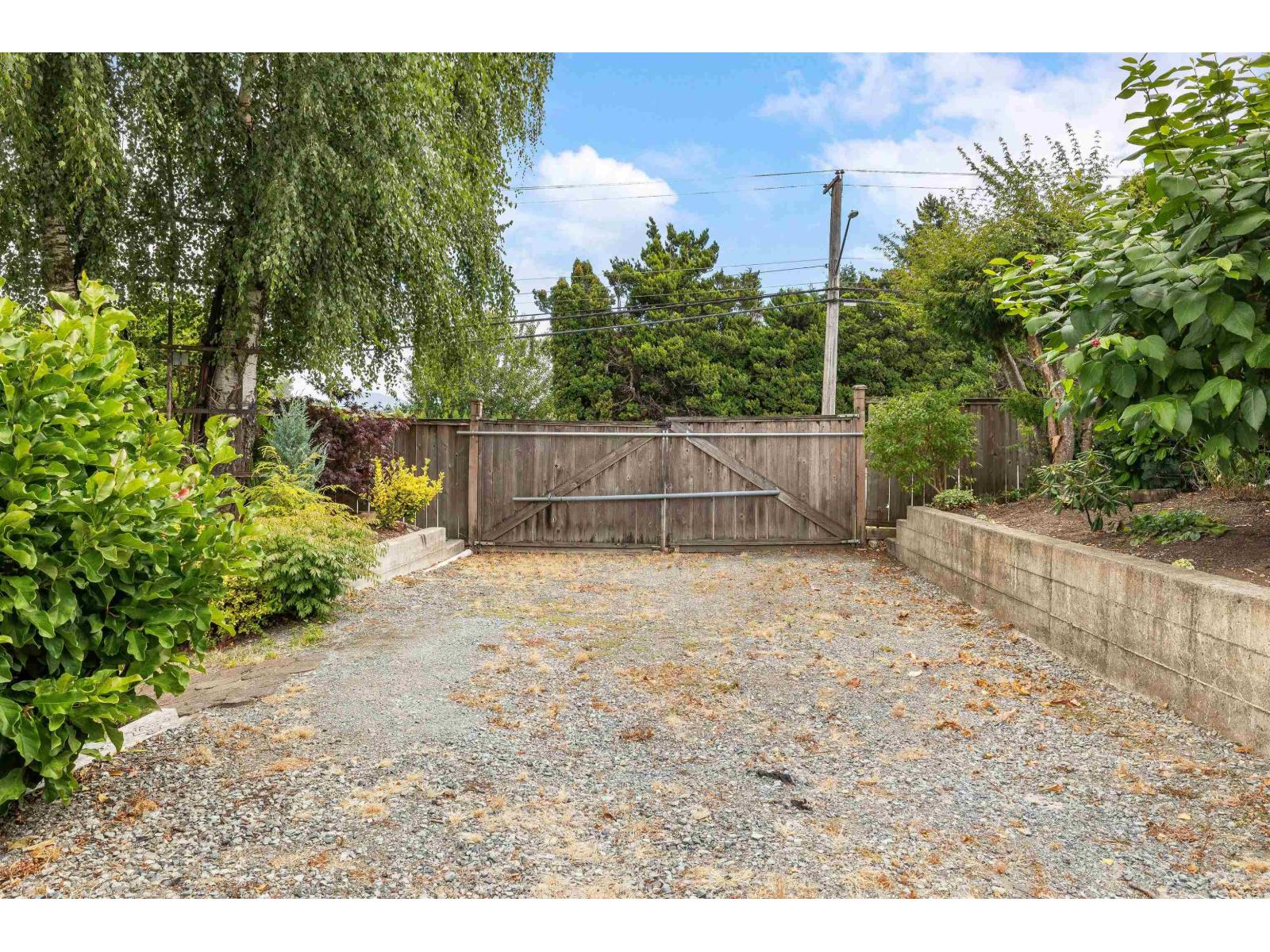 32788 Chilcotin Drive, Abbotsford, British Columbia  V2T 5S5 - Photo 35 - R3038381