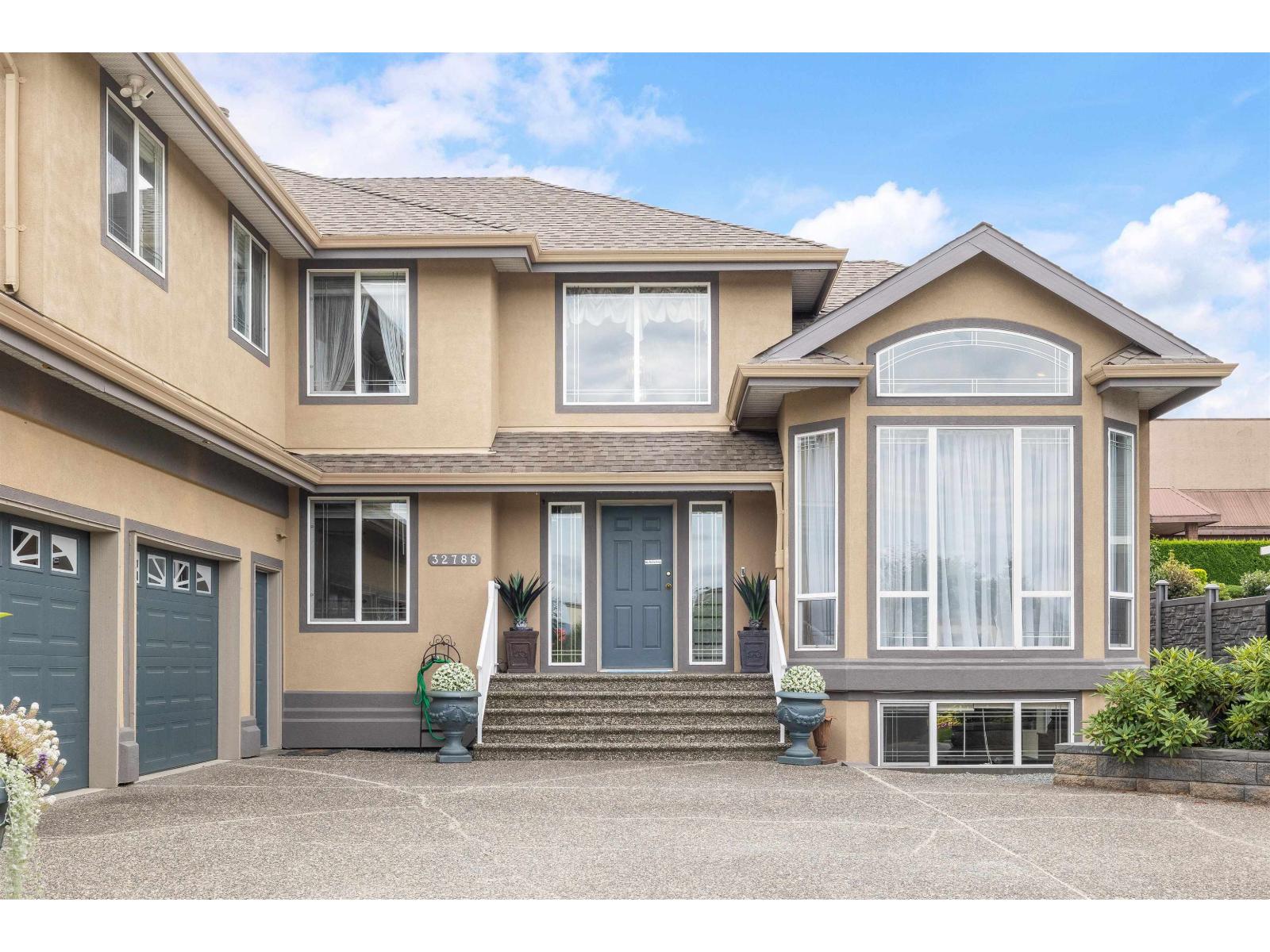 Property at 32788 CHILCOTIN DRIVE image 3