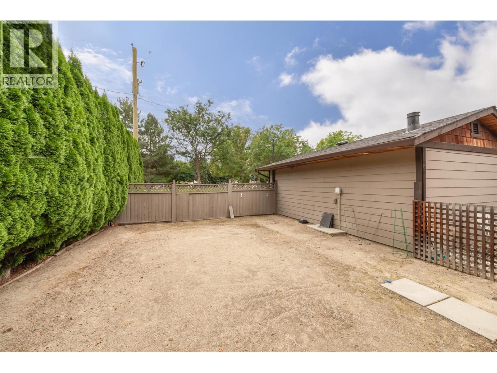 1205 Irene Road Kelowna Photo 30