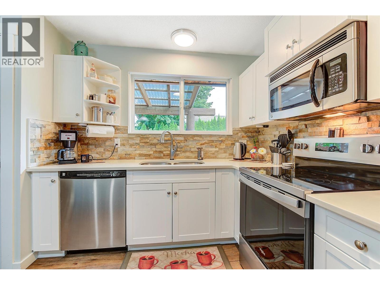 1205 Irene Road Kelowna Photo 15