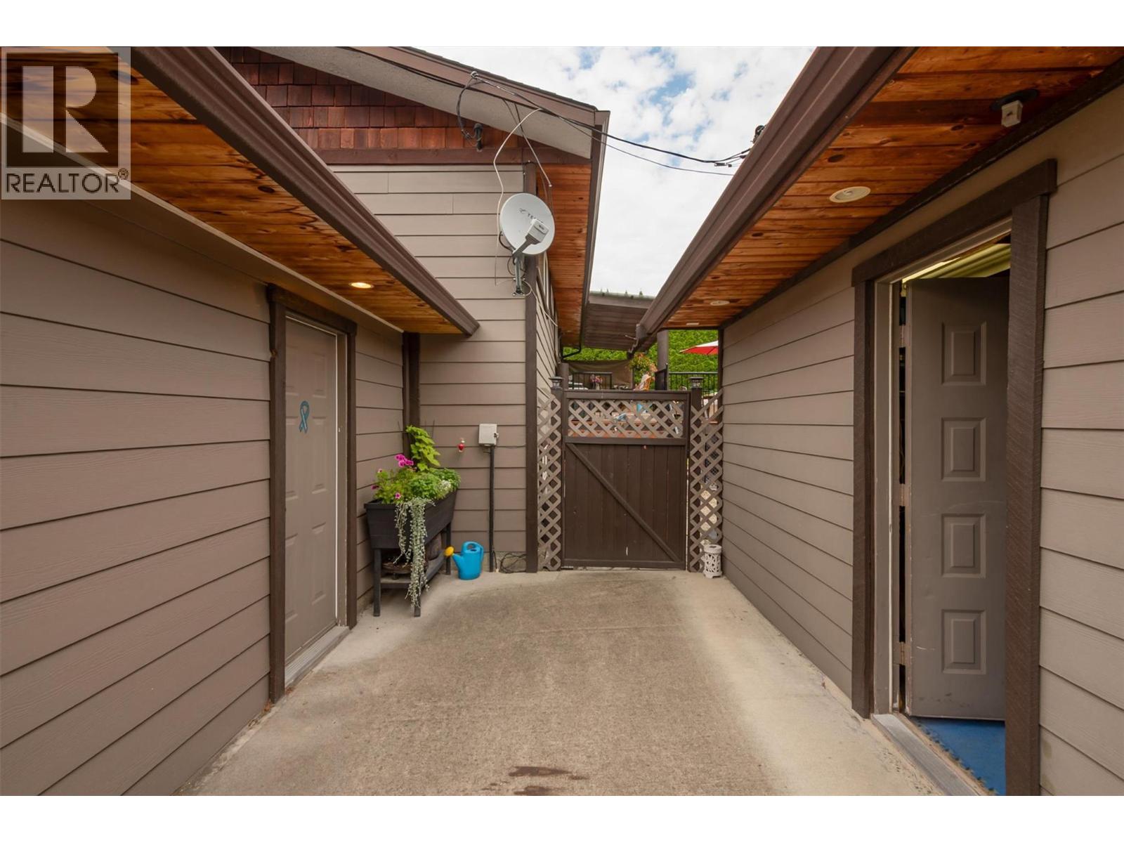 1205 Irene Road Kelowna Photo 54