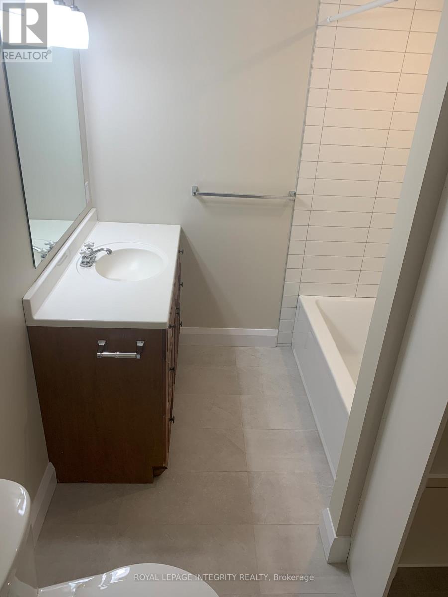 2 - 470 Besserer Street, Ottawa, Ontario  K1N 6C3 - Photo 8 - X12355796