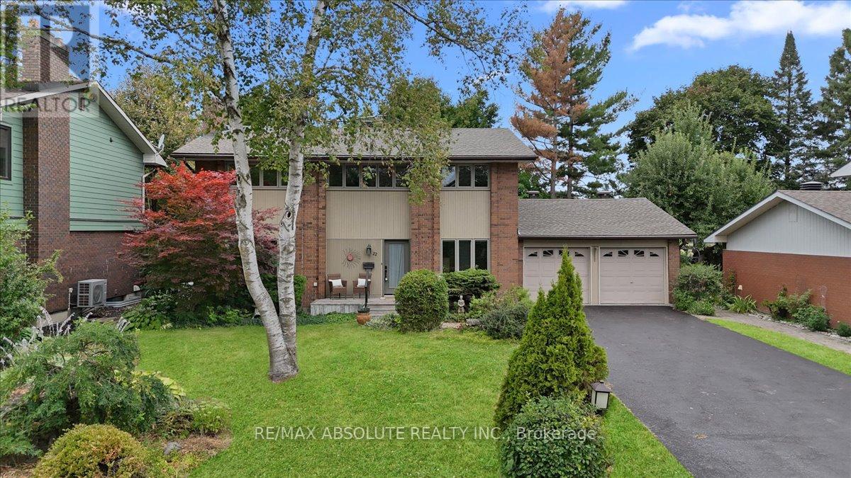 Property at 22 BANTING CRESCENT image 1
