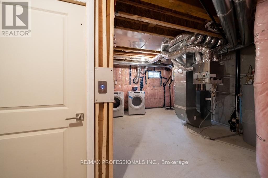 100 Salina Street, Mississauga, Ontario  L4M 1X8 - Photo 27 - W12355686