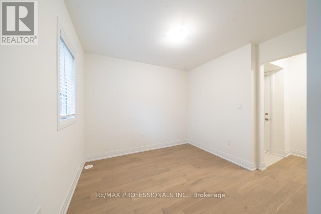 100 Salina Street, Mississauga, Ontario  L4M 1X8 - Photo 8 - W12355686