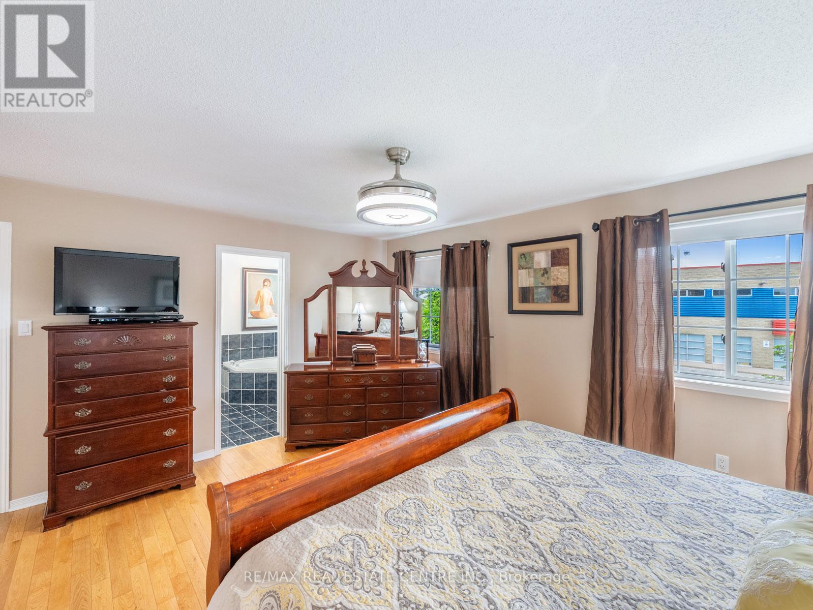 278 Van Allen Gate, Milton (De Dempsey), Ontario  L9T 5Y9 - Photo 17 - W12355787