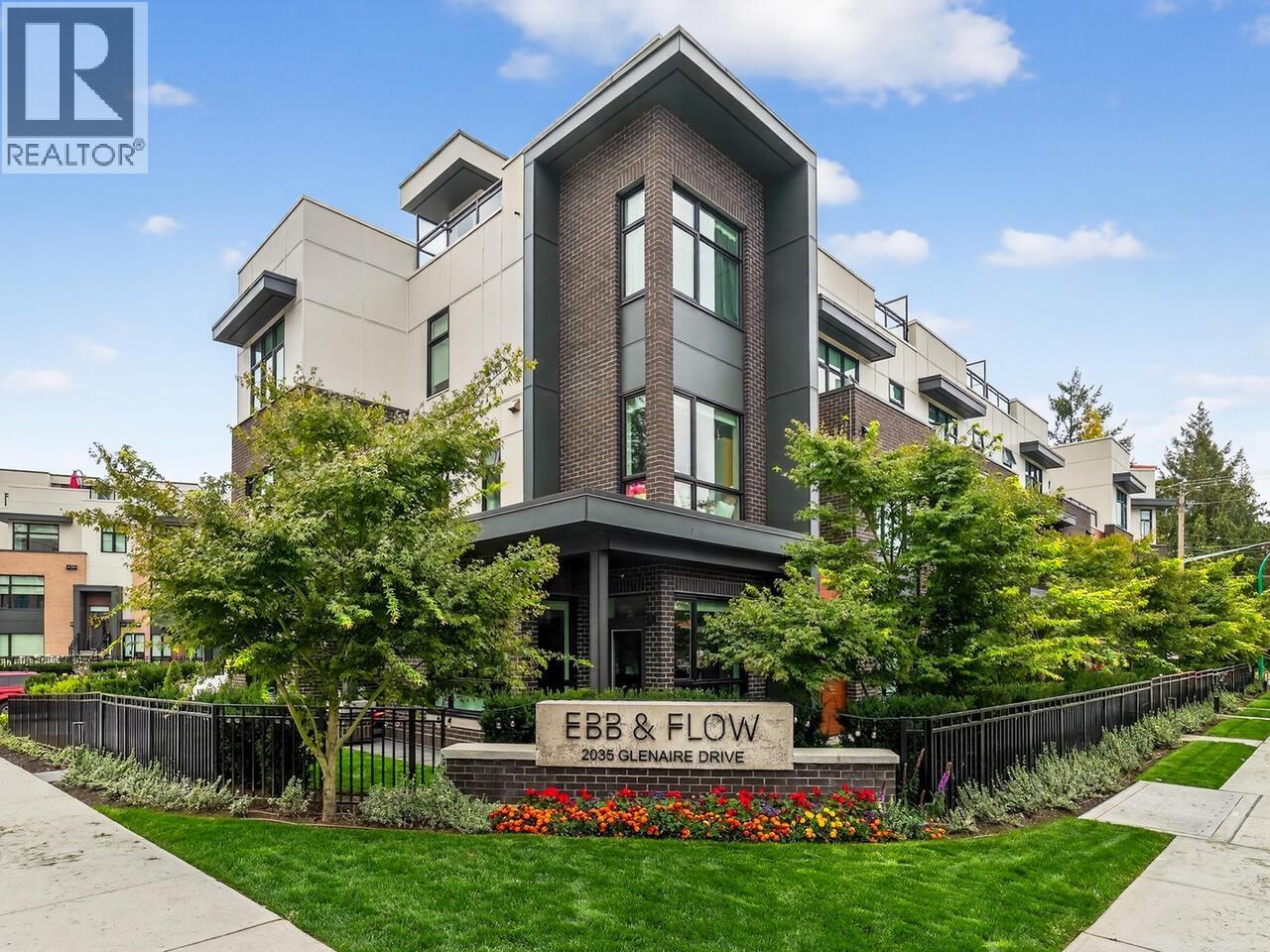 124 2035 GLENAIRE DRIVE, North Vancouver, British Columbia