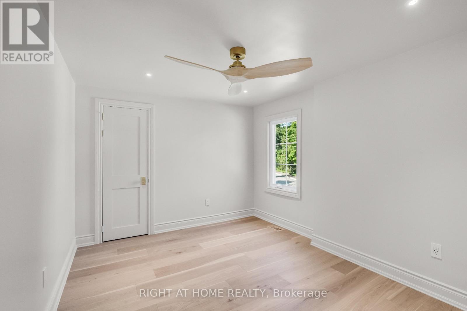 393 Hess Street S, Hamilton, Ontario  L8P 3R2 - Photo 29 - X12355711
