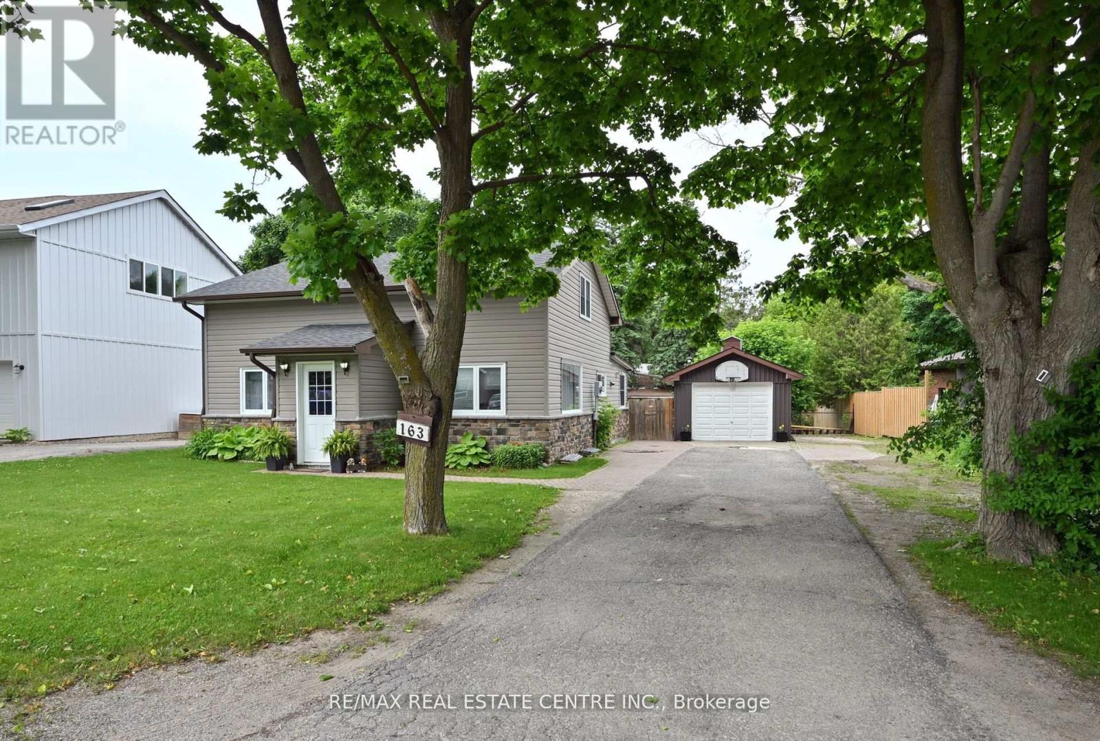 Property at 163 DANIEL STREET image 3