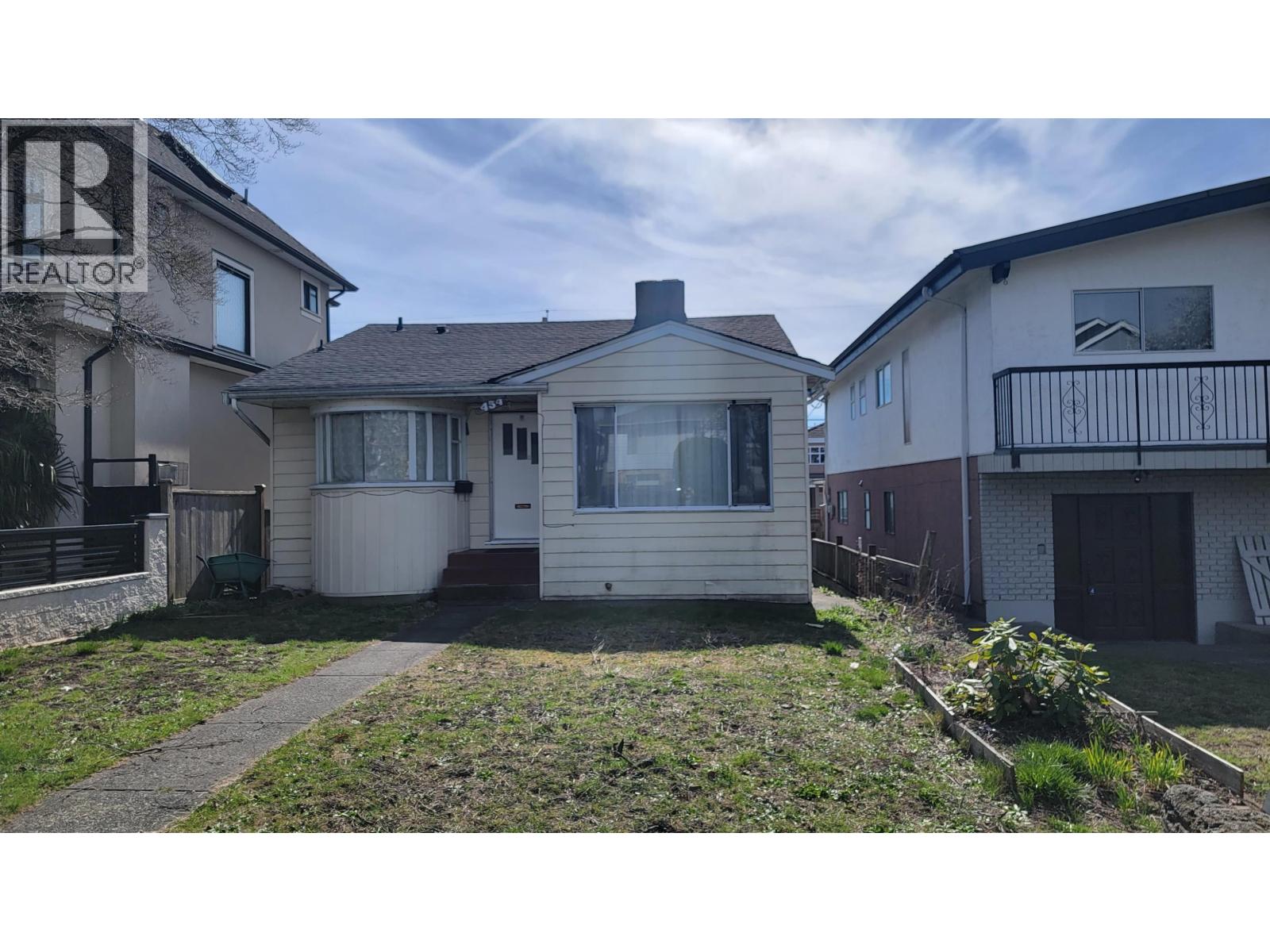 454 E 55 AVENUE, Vancouver, British Columbia