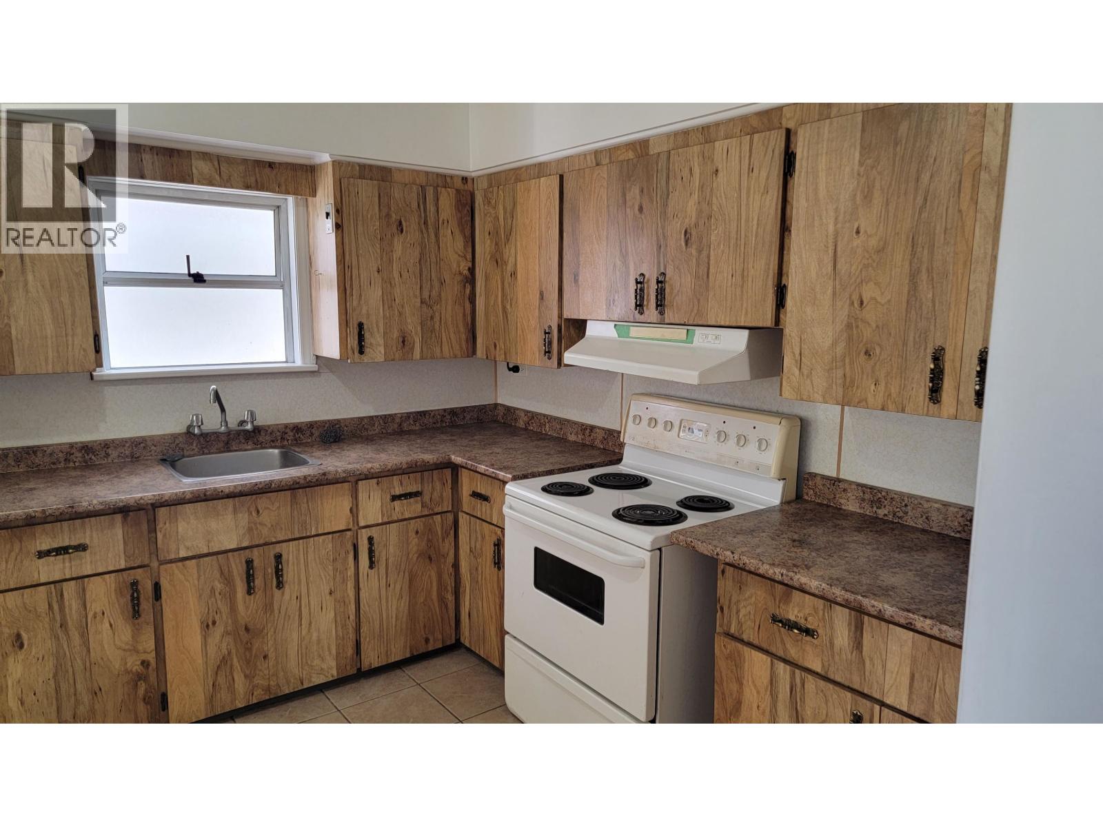 454 E 55 Avenue, Vancouver, British Columbia  V5X 1N4 - Photo 3 - R3039080