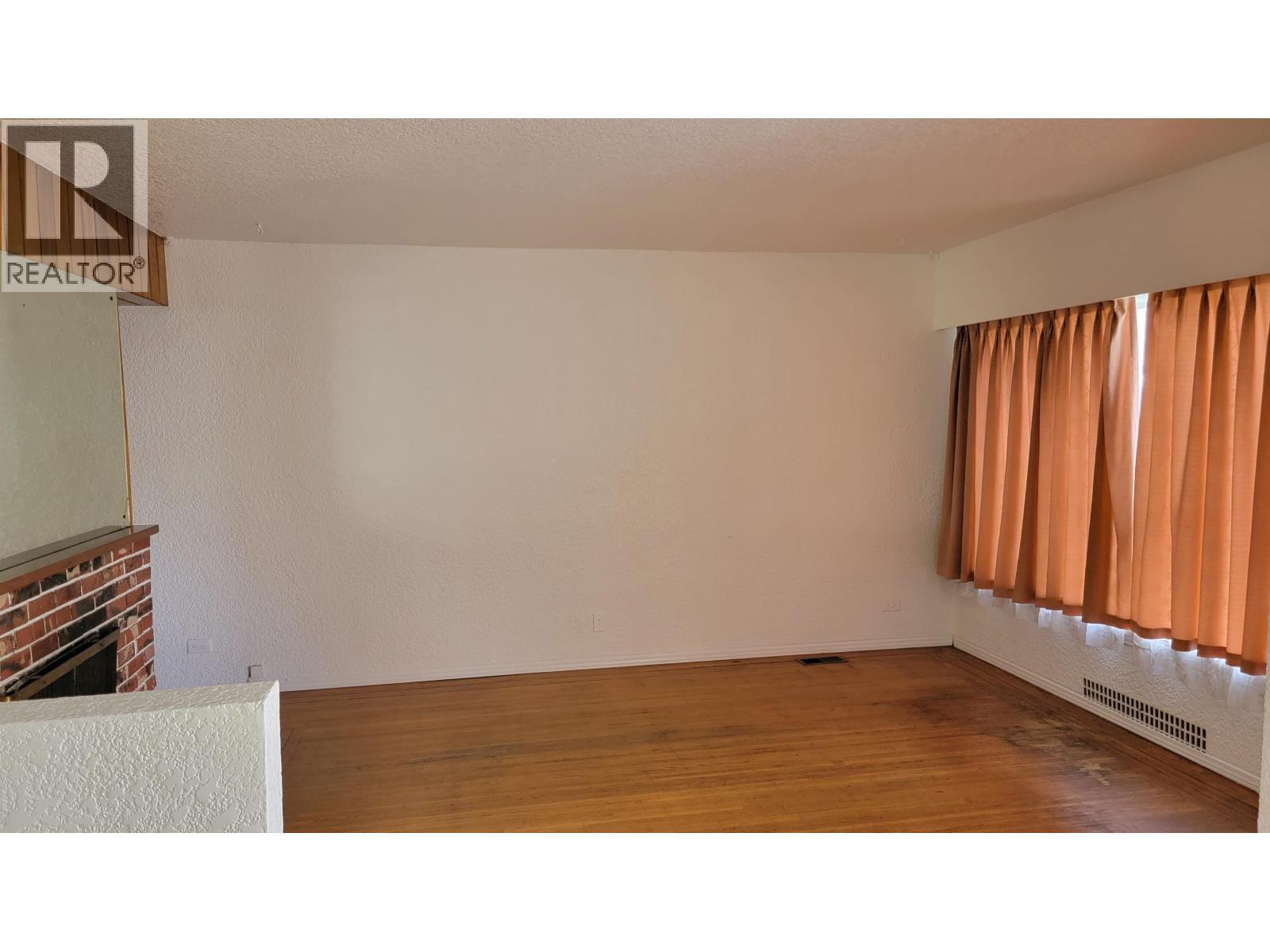 454 E 55 Avenue, Vancouver, British Columbia  V5X 1N4 - Photo 5 - R3039080