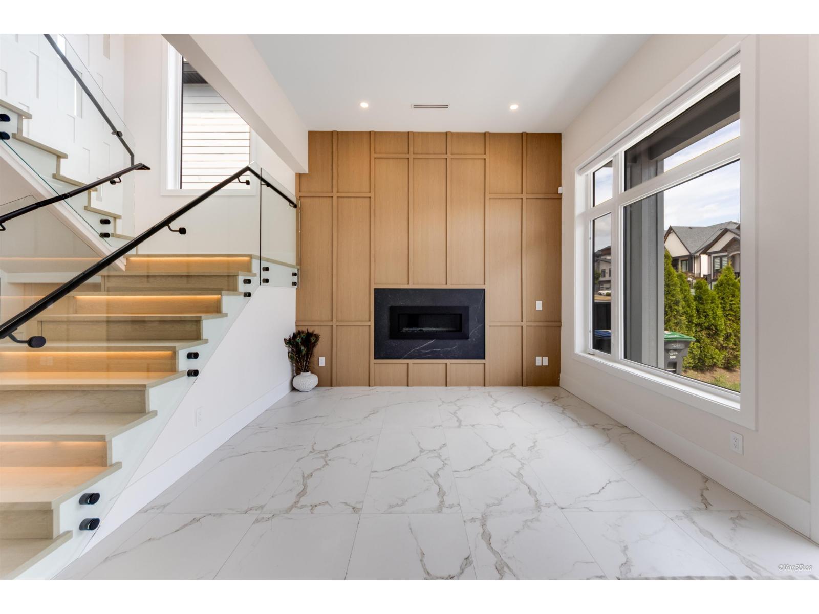 Property at 7657 155 STREET image 4