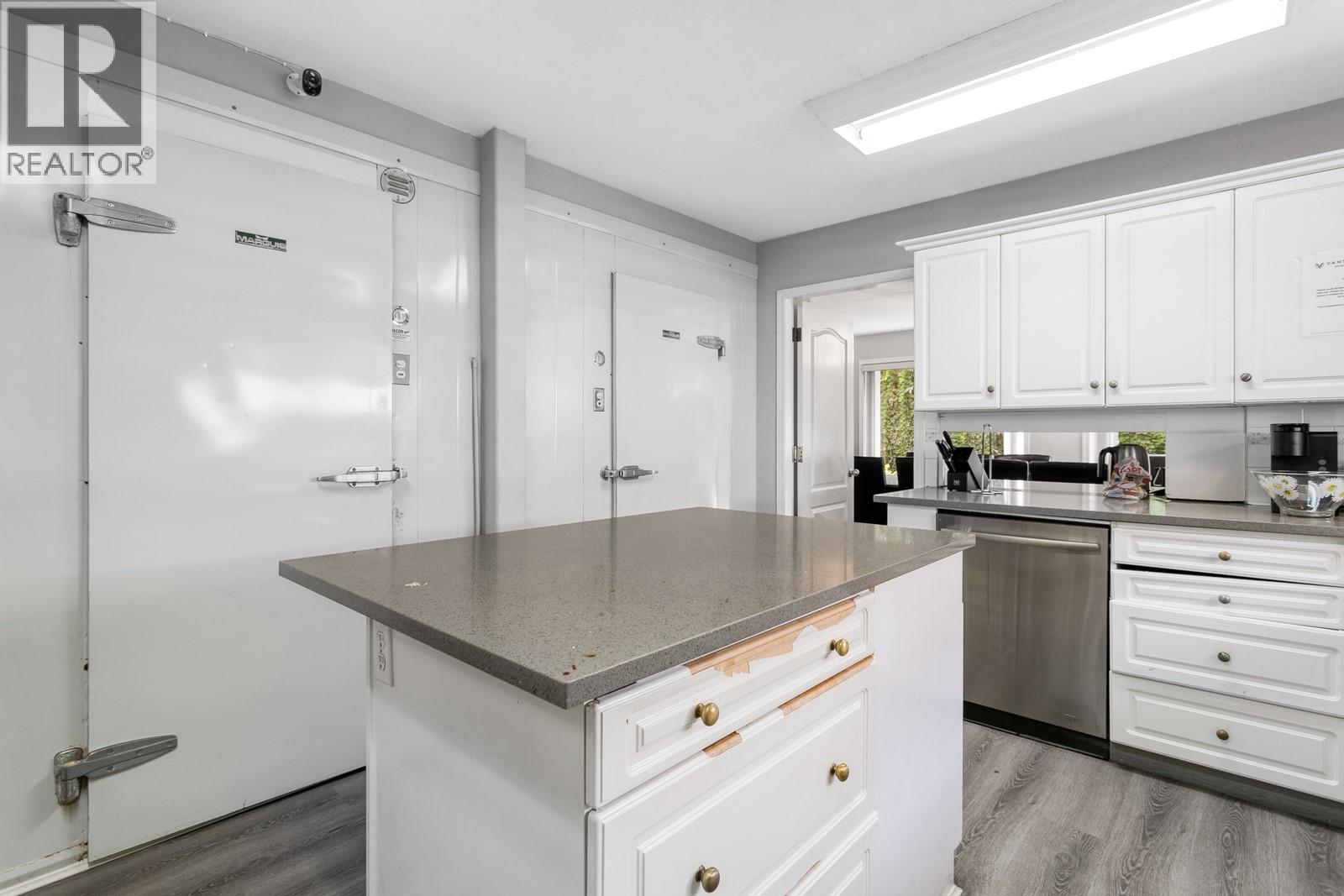 453 Morrison Avenue, Kelowna, British Columbia  V1Y 5E1 - Photo 7 - 10360133