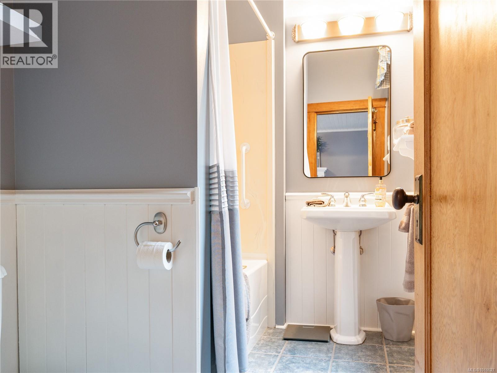 Lorem Ipsum Dolor, Ladysmith, British Columbia  V9G  - Photo 28 - DEMO28757971