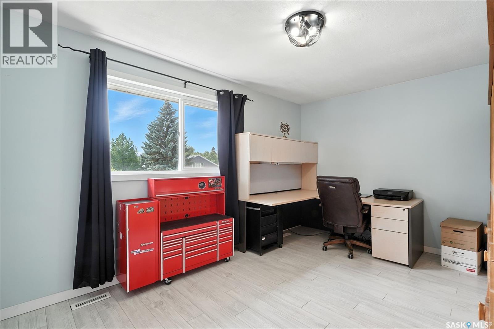 6 Capilano Drive, Saskatoon, Saskatchewan  S7K 4A5 - Photo 32 - SK016124