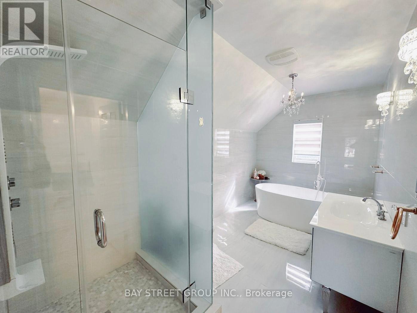109 Main Unionville Street, Markham, Ontario  L3R 2G1 - Photo 17 - N12355806