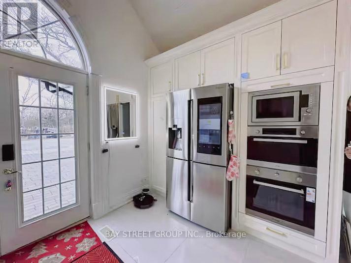 109 Main Unionville Street, Markham, Ontario  L3R 2G1 - Photo 5 - N12355806