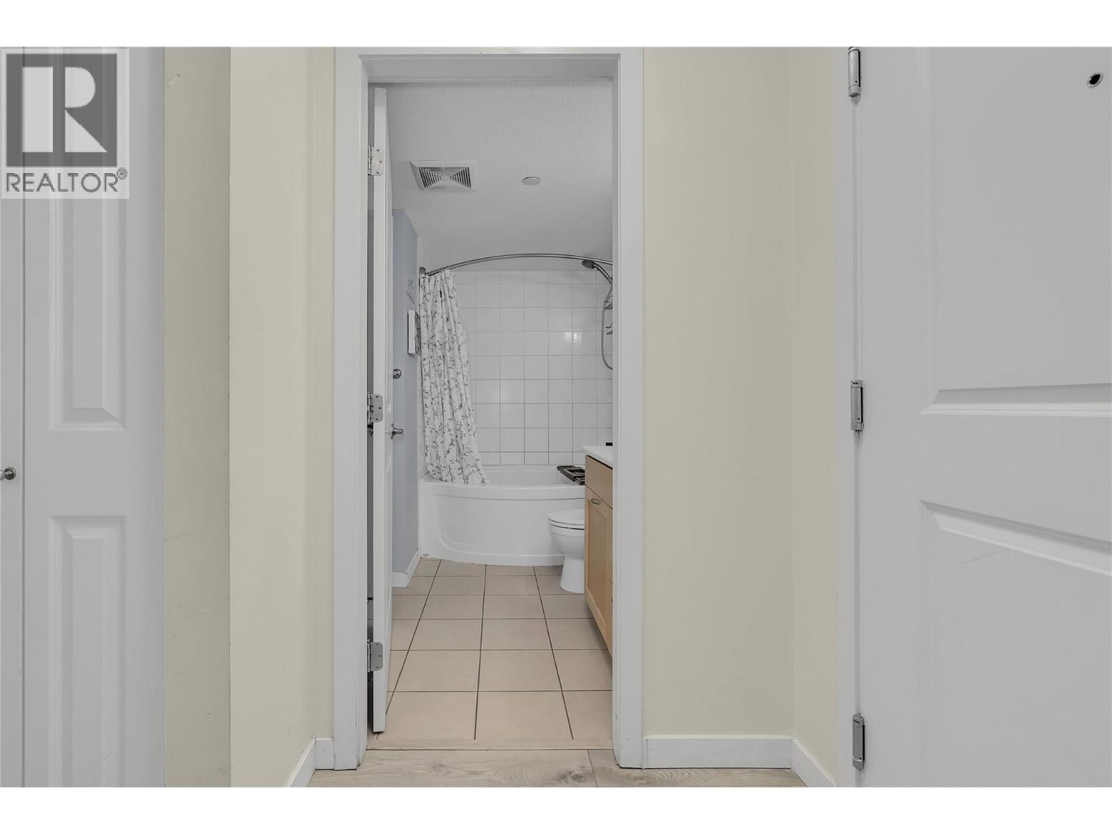 539 Yates Road Unit# 111, Kelowna, British Columbia  V1V 2T8 - Photo 39 - 10360128