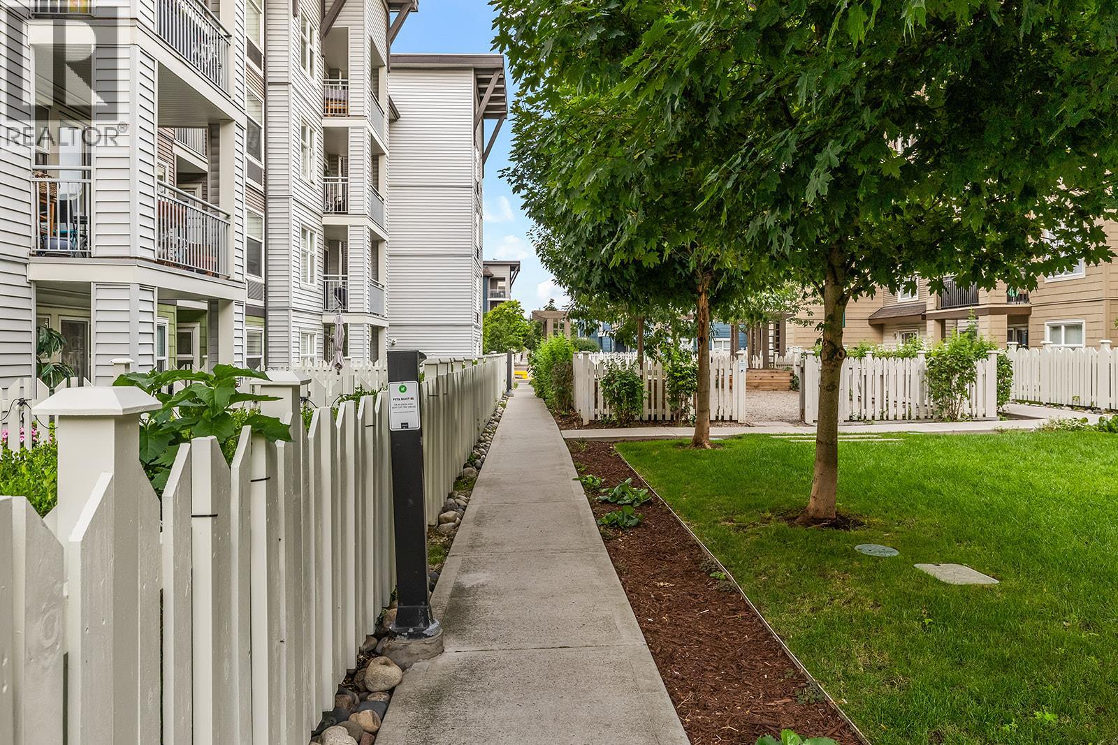 539 Yates Road Unit# 111, Kelowna, British Columbia  V1V 2T8 - Photo 8 - 10360128