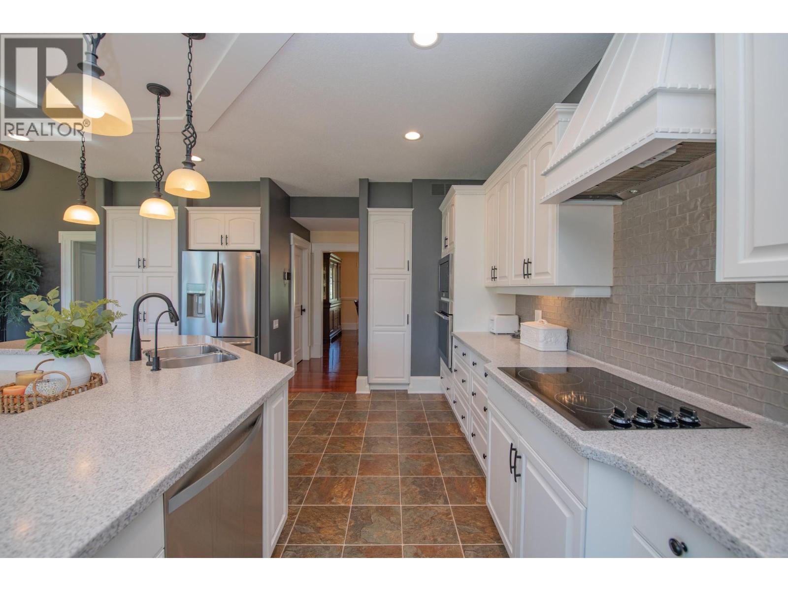 8163 Old Kamloops Road, Vernon, British Columbia  V1H 1W8 - Photo 8 - 10359364