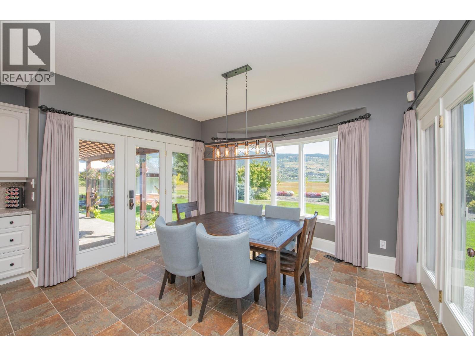 8163 Old Kamloops Road, Vernon, British Columbia  V1H 1W8 - Photo 11 - 10359364
