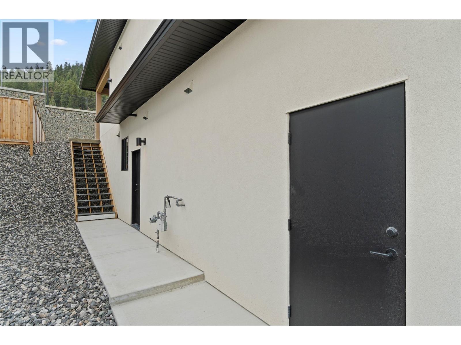 2256 Coldwater Drive, Kamloops, British Columbia  V2E 0E6 - Photo 38 - 10360076