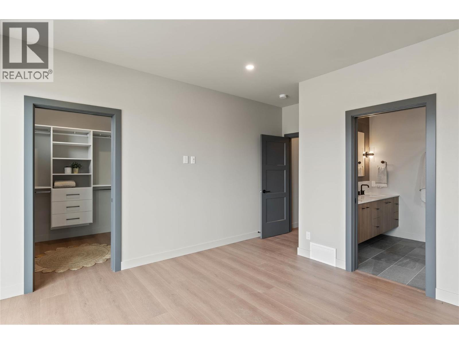 2256 Coldwater Drive, Kamloops, British Columbia  V2E 0E6 - Photo 32 - 10360076