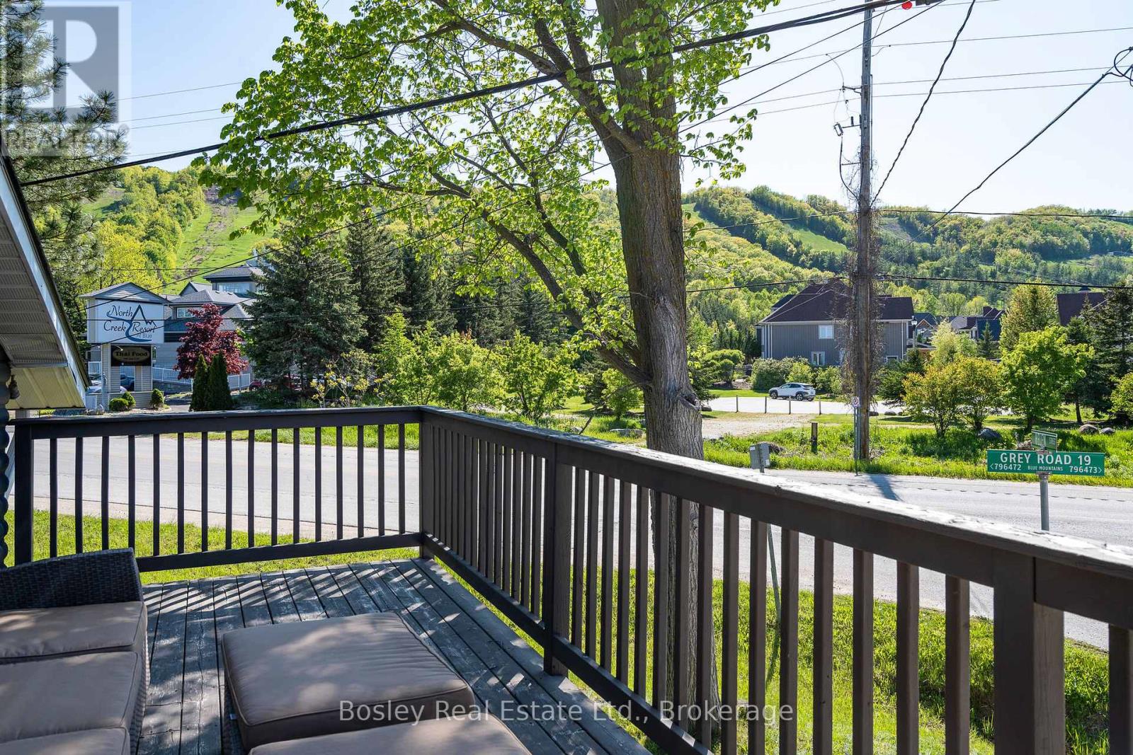 102 Helen Street, Blue Mountains, Ontario  L9Y 3Z2 - Photo 32 - X12355845