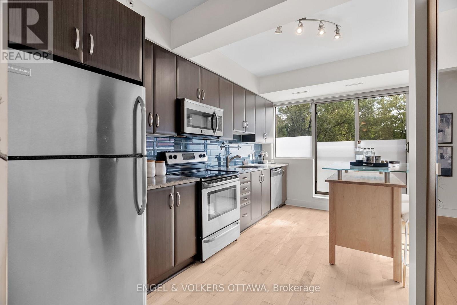 106 - 390 Booth Street, Ottawa, Ontario  K1R 7K6 - Photo 18 - X12355856