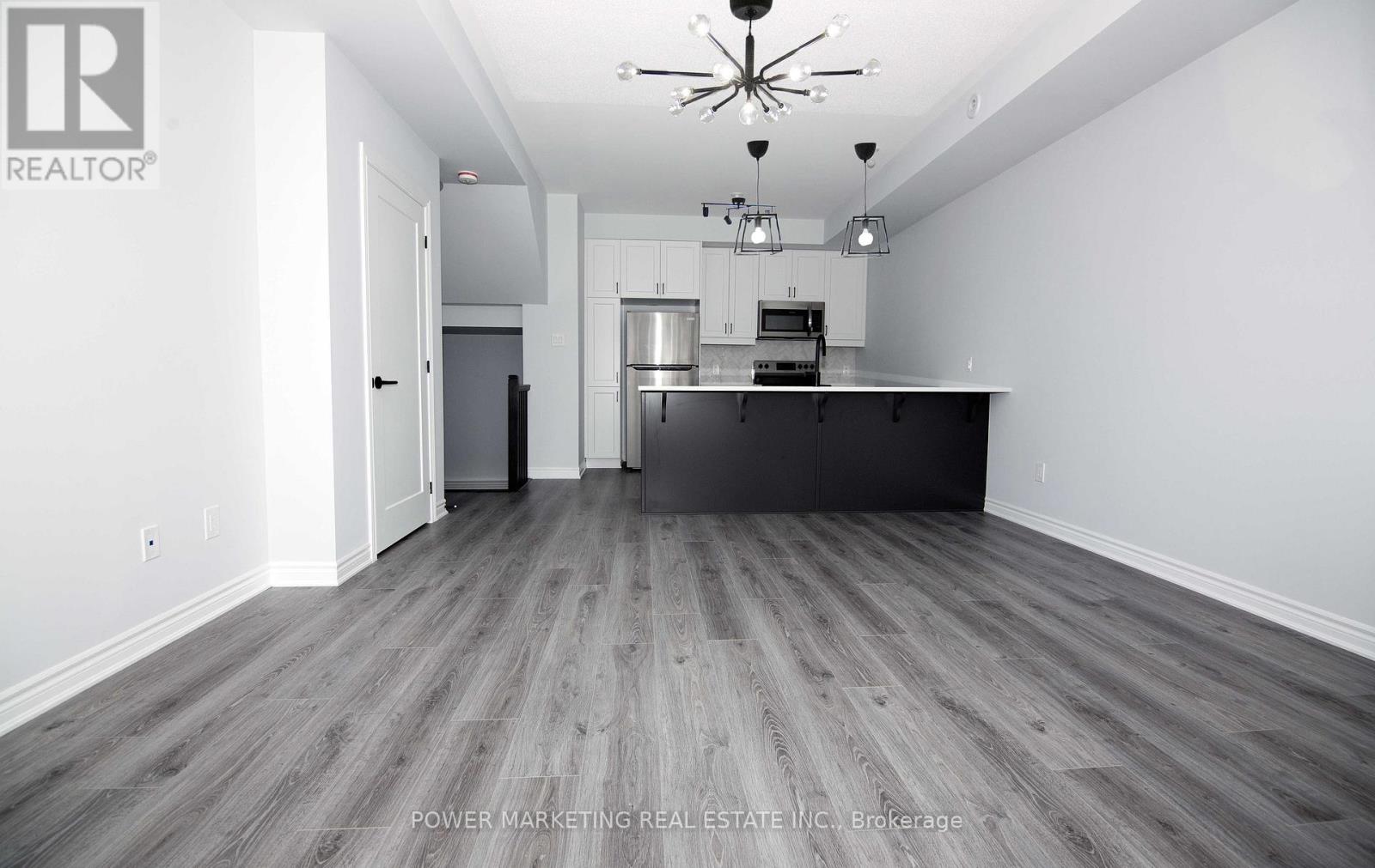 Property at 533 TAKAMOSE PRIVATE image 3
