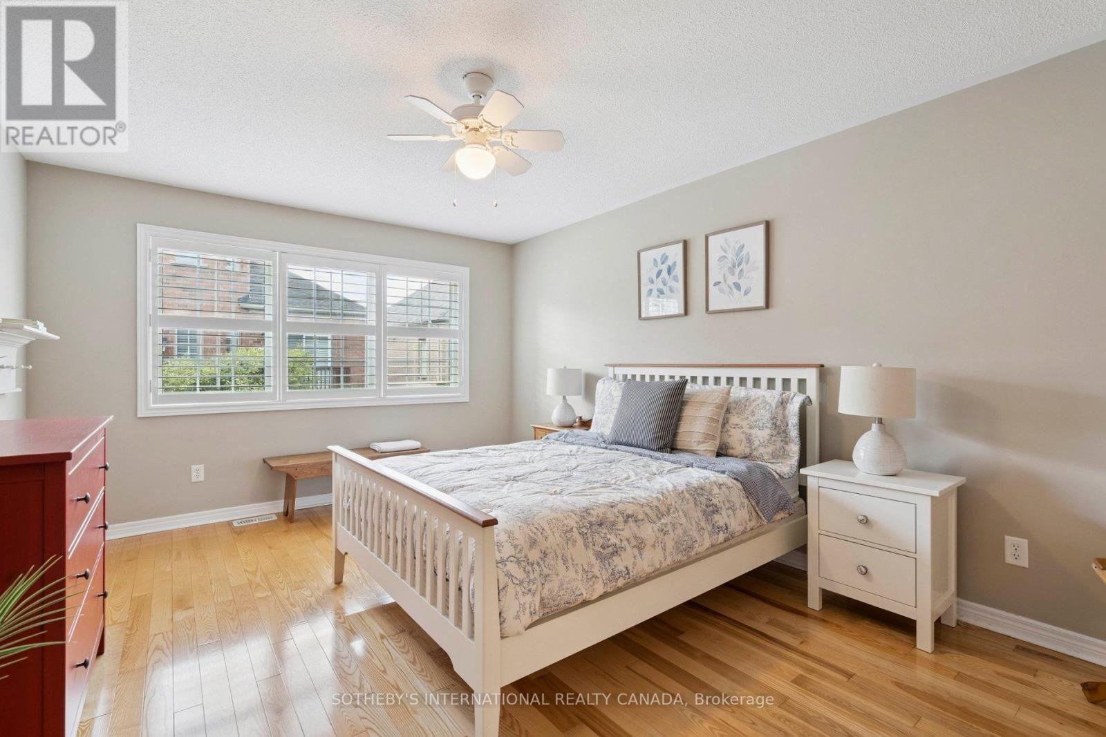 12 Fairvalley Street, Brampton (Sandringham-Wellington), Ontario  L6R 0S3 - Photo 14 - W12355817