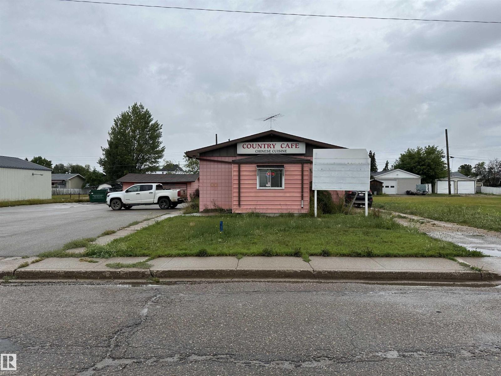 10728 101 St, Westlock, Alberta  T7P 1H7 - Photo 4 - E4453899
