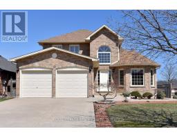 13 CHIANTI CRESCENT, Hamilton, Ontario