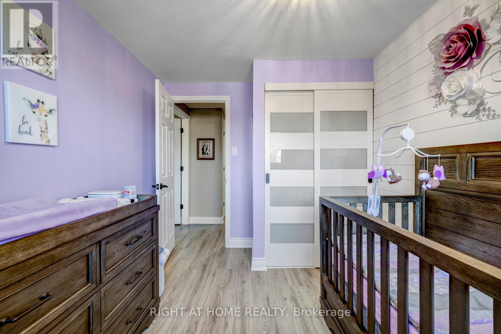 3 - 985 Limeridge Road E, Hamilton, Ontario  L8W 1X9 - Photo 18 - X12355808