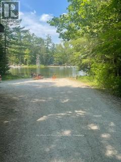 7815 Riverleigh Drive, Ramara, Ontario  L0K 2B0 - Photo 3 - S12116319