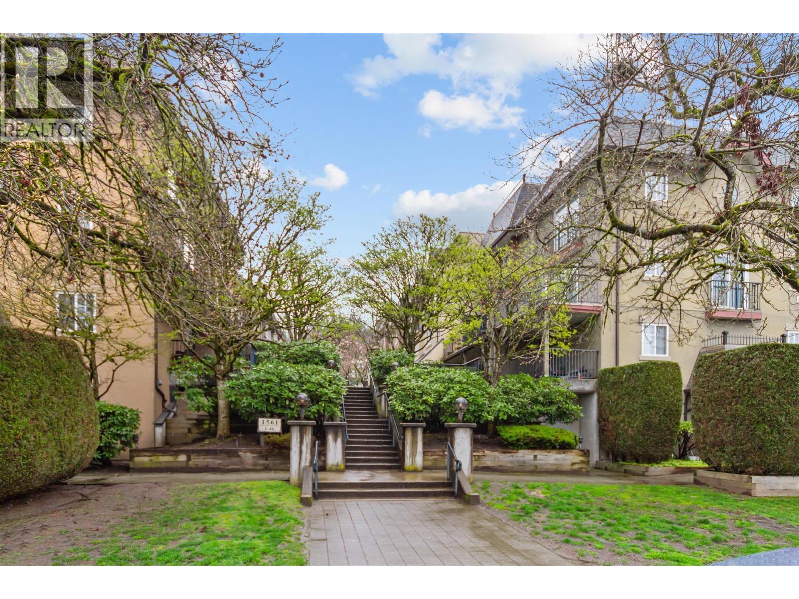 Property at 35 1561 BOOTH AVENUE image 1