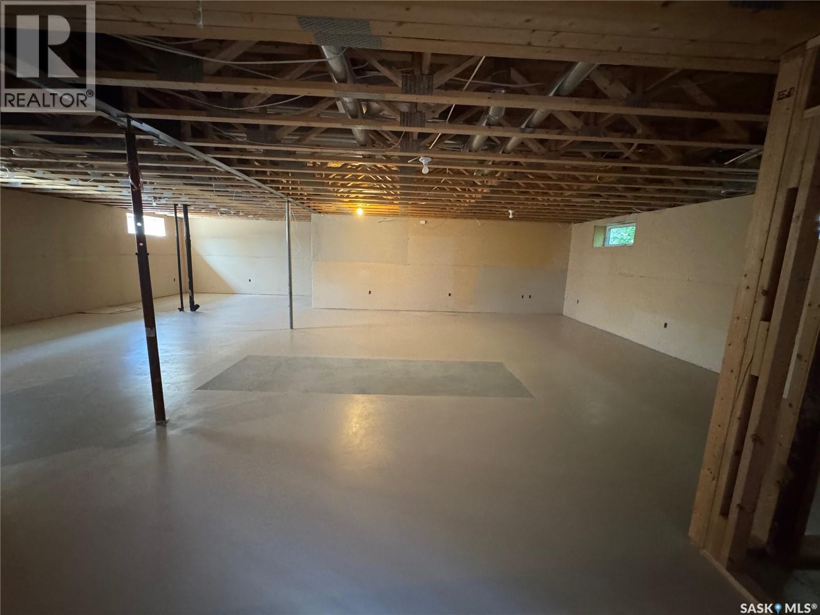 739 18th Street, Weyburn, Saskatchewan  S4H 3M2 - Photo 25 - SK016208