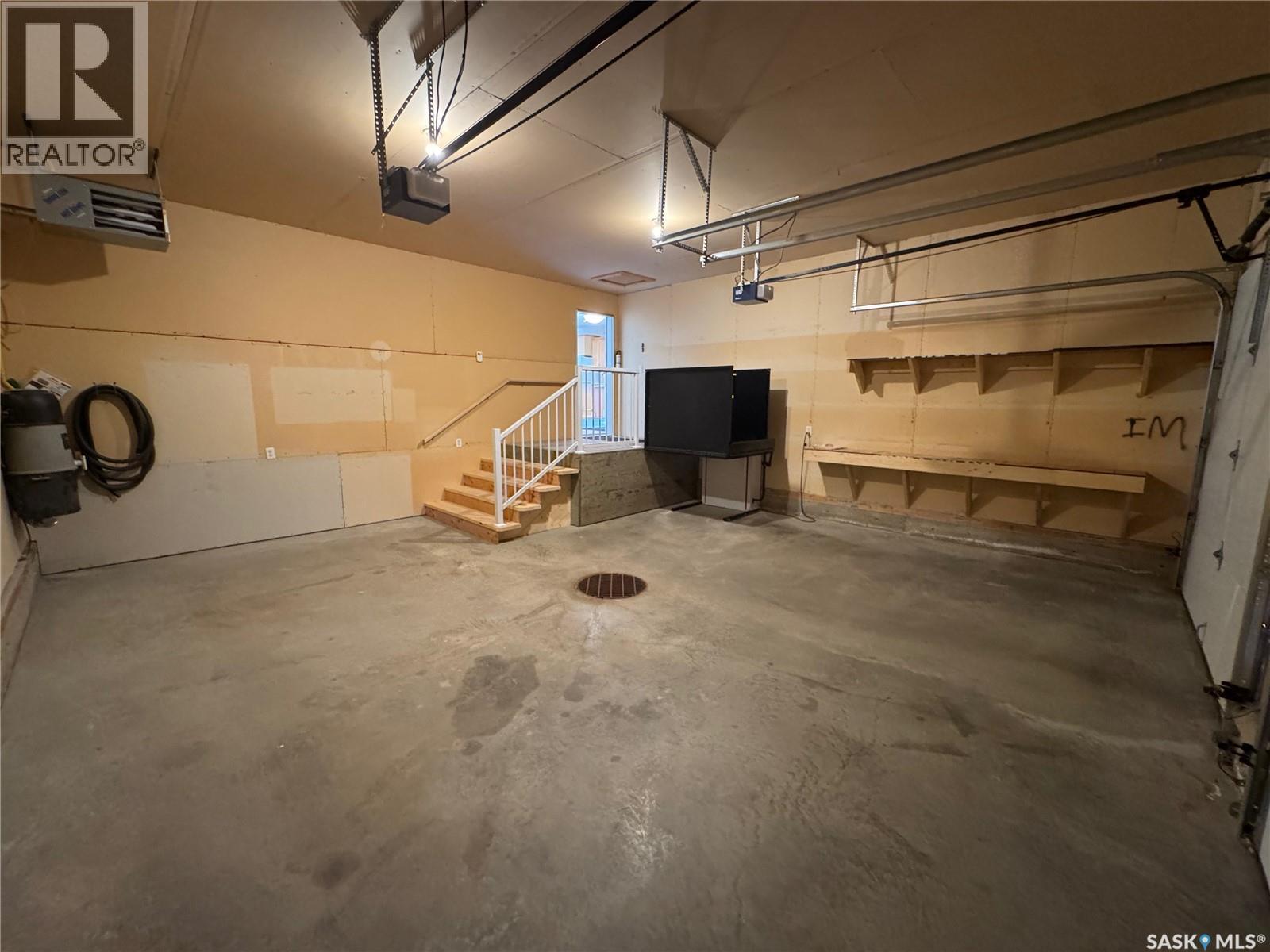 739 18th Street, Weyburn, Saskatchewan  S4H 3M2 - Photo 31 - SK016208