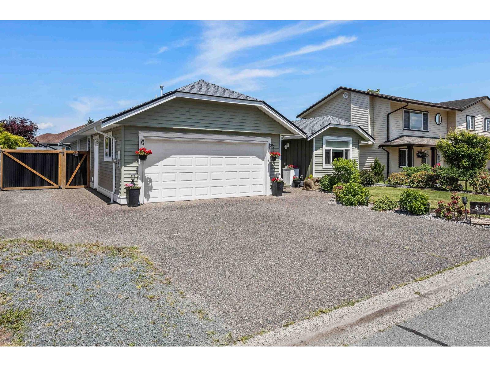 Property at 46481 RANCHERO DRIVE image 3