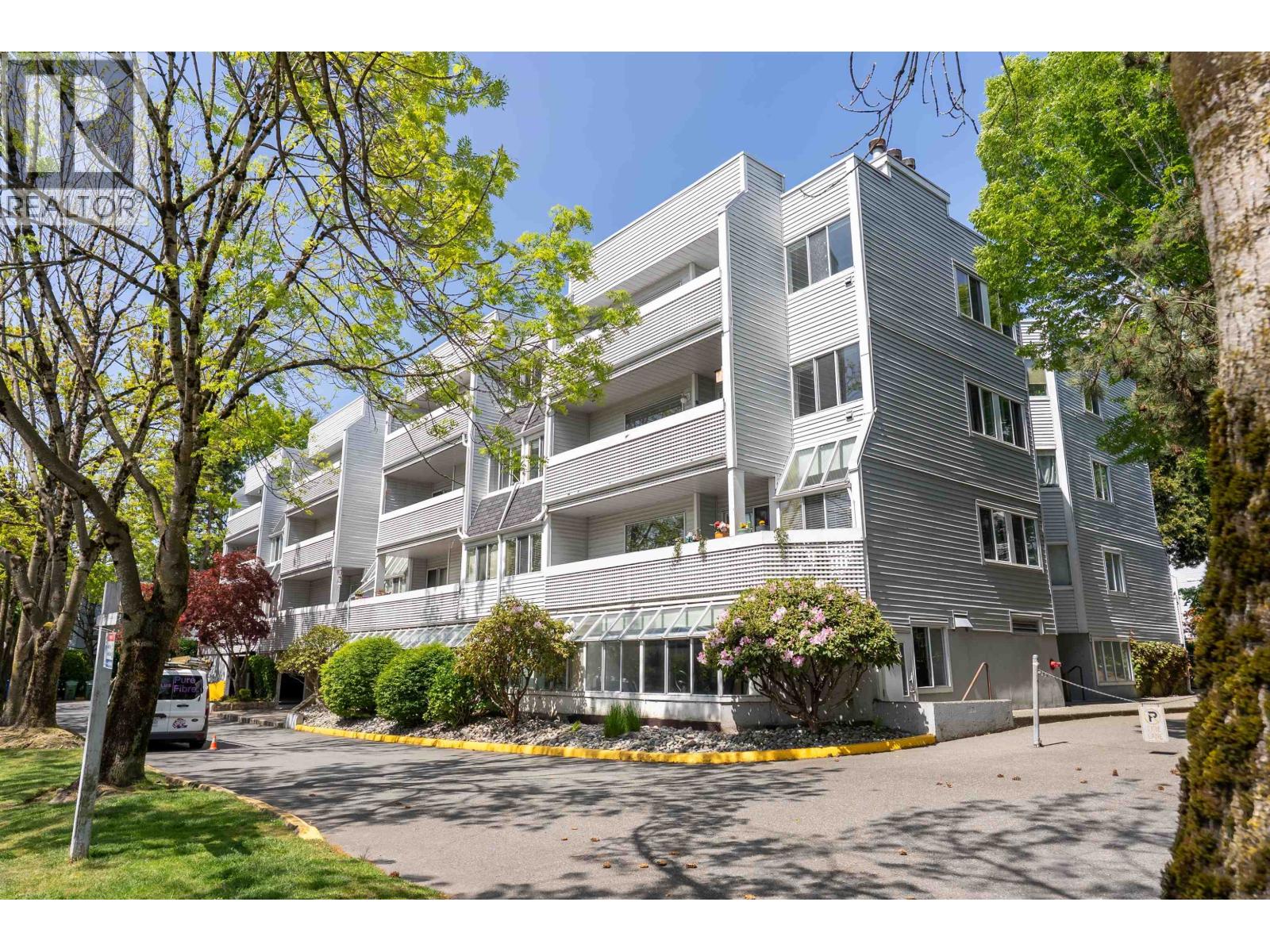 306 7431 BLUNDELL ROAD, Richmond, British Columbia