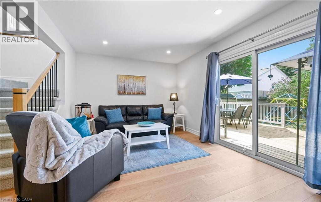 2048 Chrisdon Road, Burlington, Ontario  L7M 3W9 - Photo 7 - 40762253
